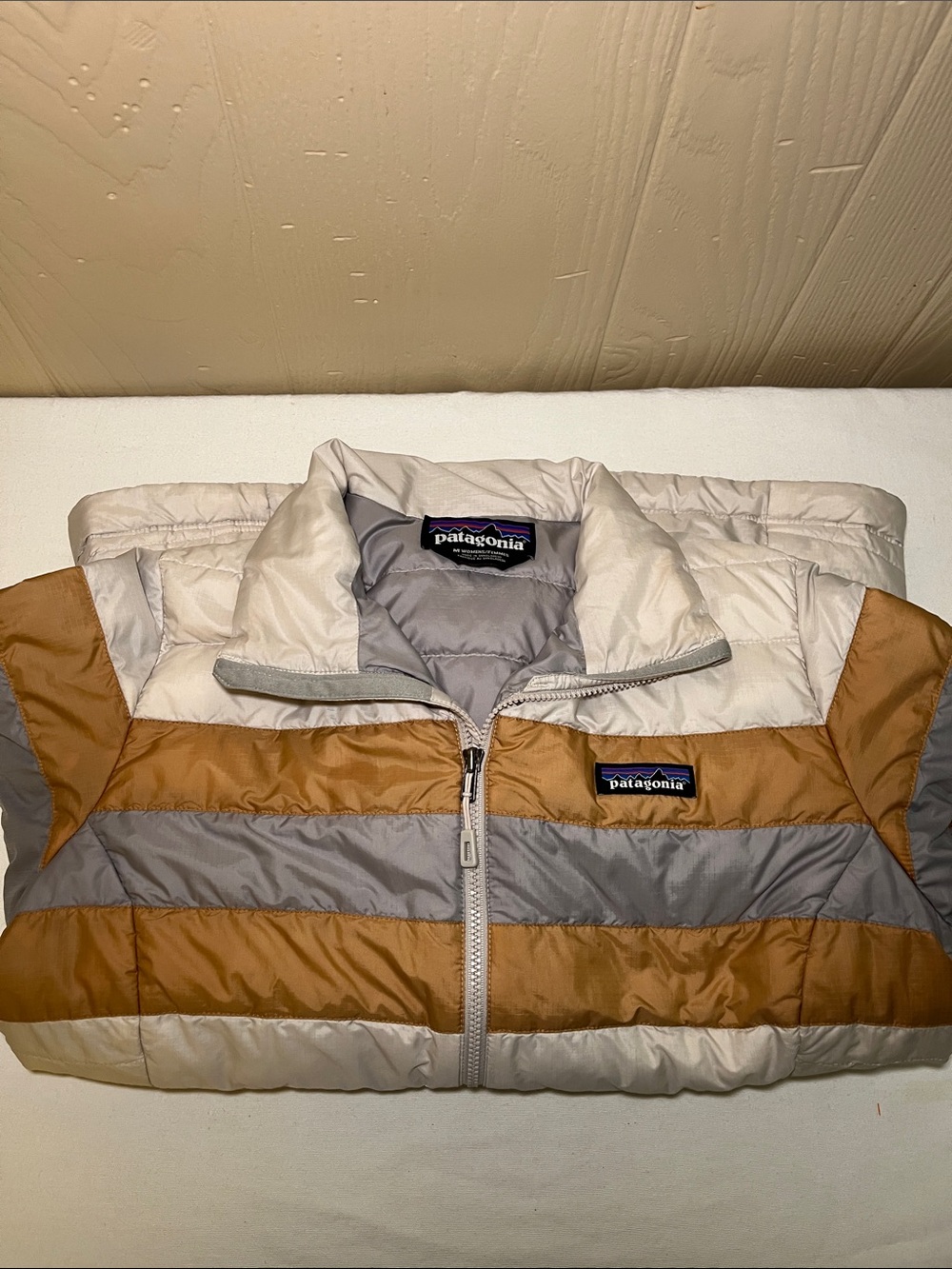 Patagonia Colorblock Puffer Jacket in Beige, Tan & Gray